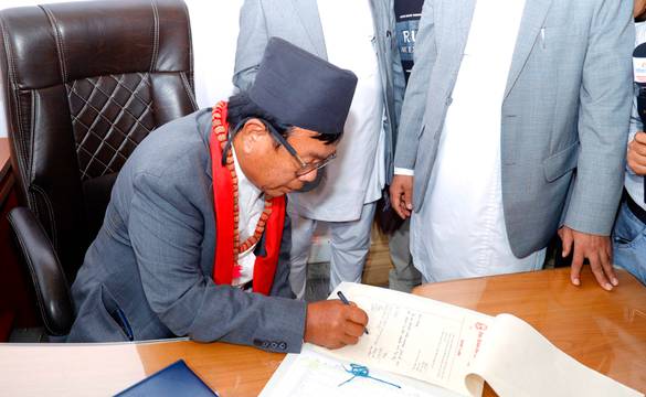 विज्ञान, प्रविधि, नवप्रवर्तन र अनुसन्धानलाई प्राथमिकतामा राखेर काम गर्ने शिक्षामन्त्री पुनको प्रतिवद्धता