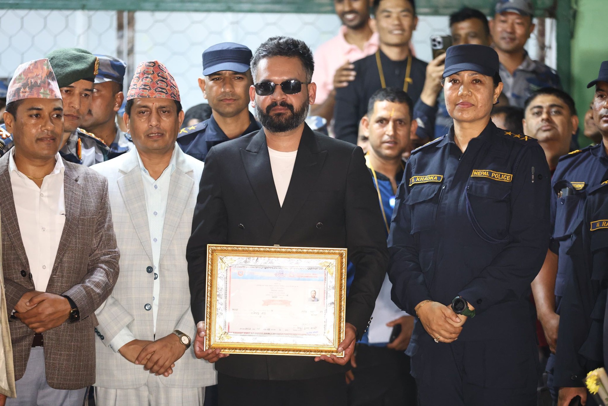 झण्डै ५० हजार मतान्तरले  बालेनसँग पराजित  भए अध्यक्ष ओली