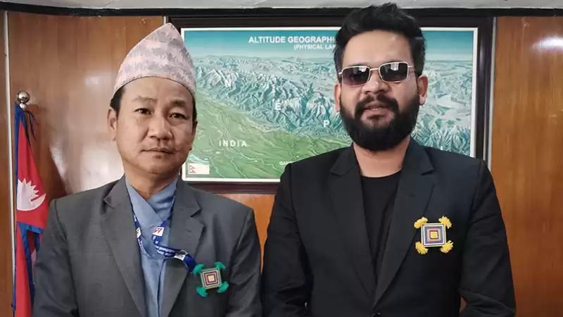 सदनको अपमान गरेको भन्दै  हर्कले मागे प्रधानमन्त्रीको राजीनामा