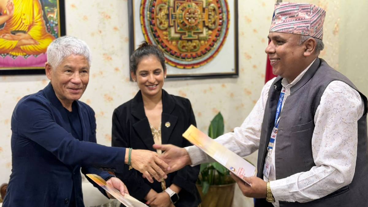 एनअनरएनएका पूर्व अध्यक्ष शेष घलेले बाढी प्रभावितलाई ५७ करोड ८५ लाख सहयोग गर्ने